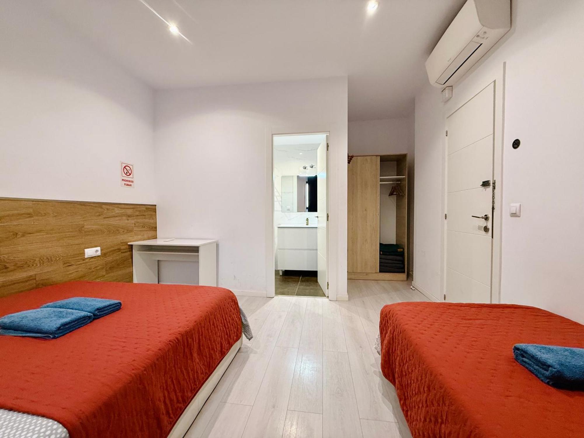 Camp Nou Nueva Casa Appartement L'Hospitalet de Llobregat Buitenkant foto